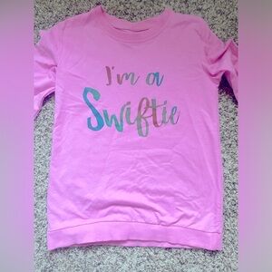 Taylor swift swiftie sweatshirt in pink, size 8